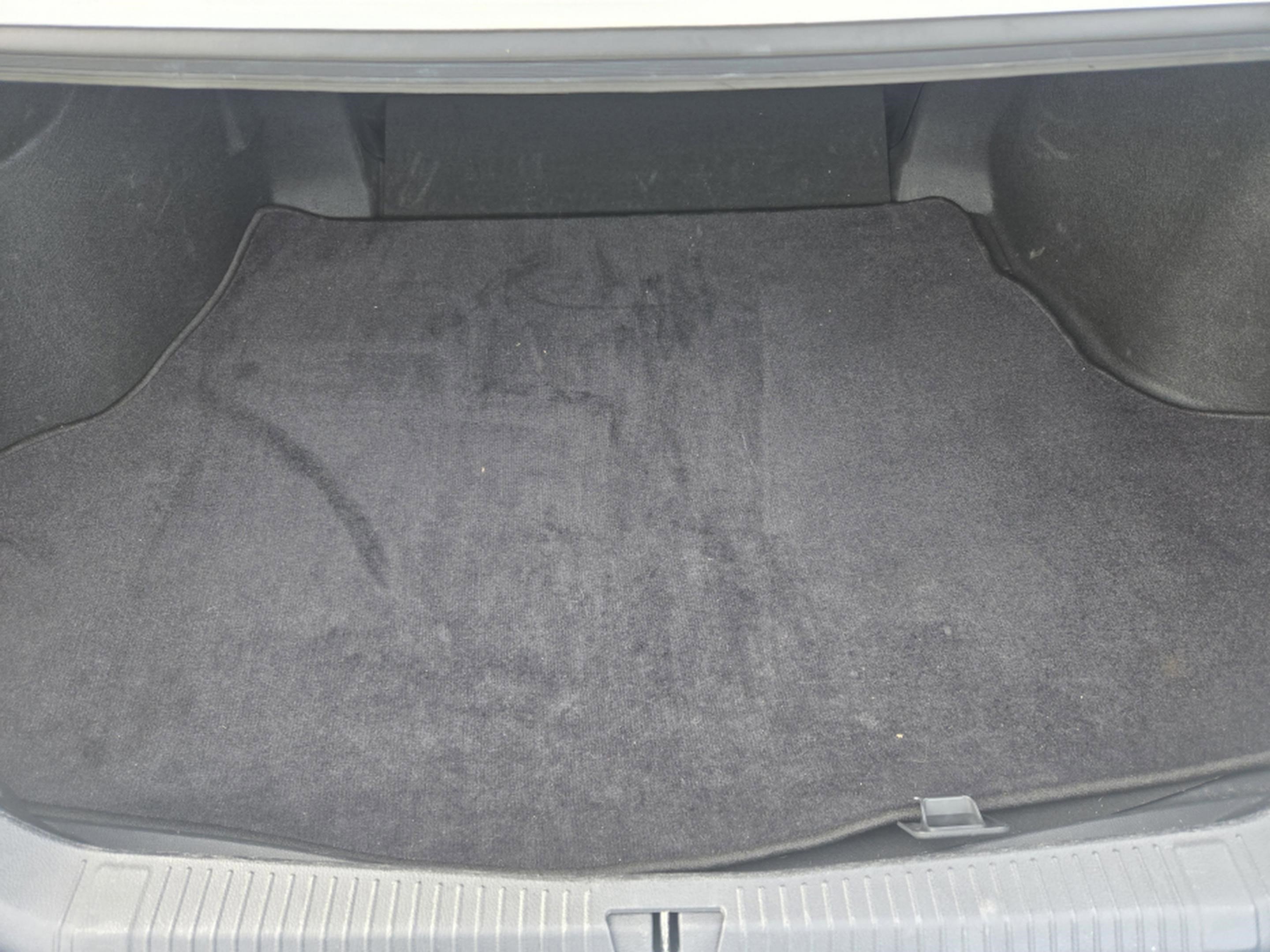 Used 2022 Toyota Avalon Limited image 27