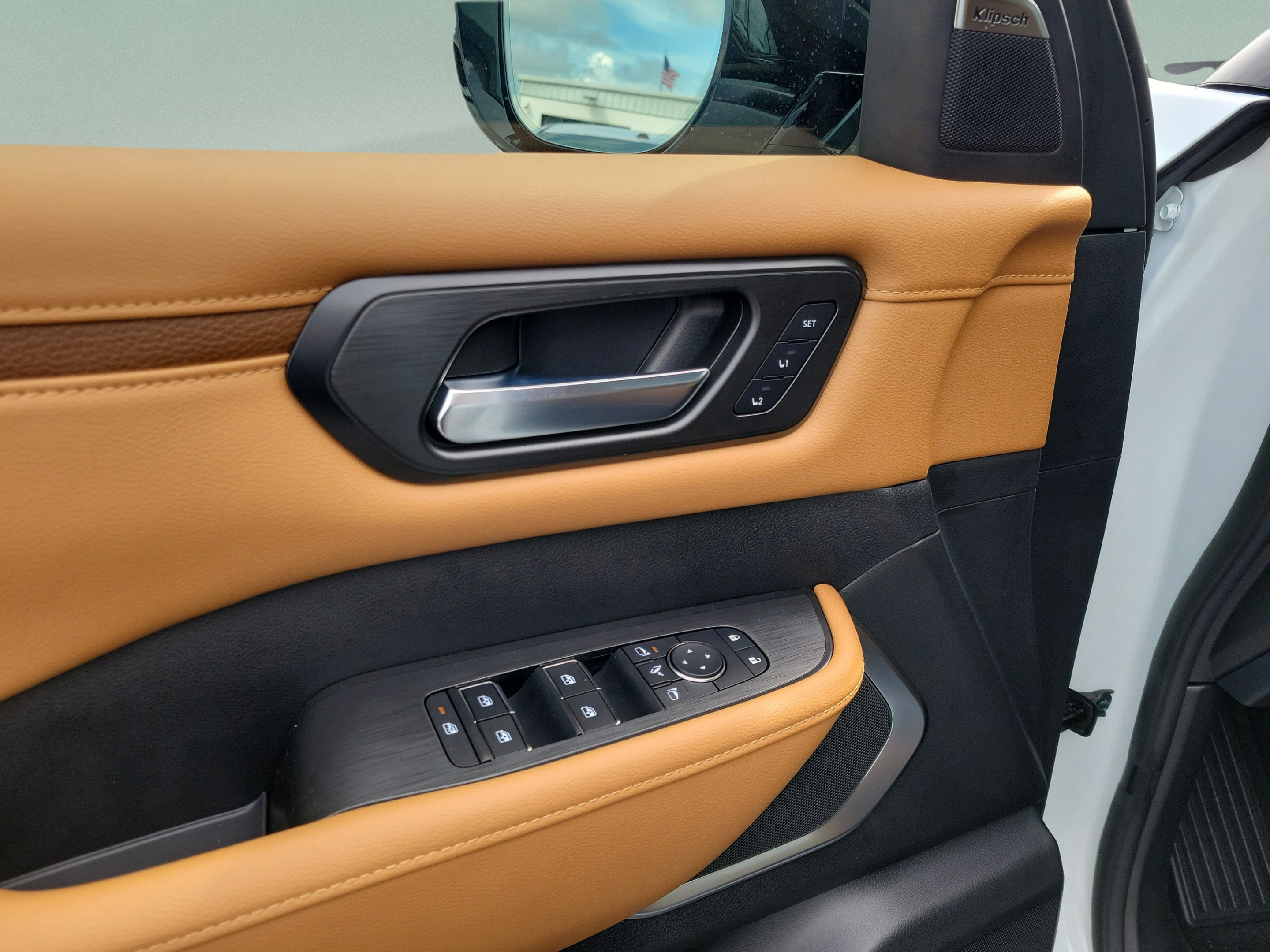 New 2026 Nissan Armada Platinum Reserve AWD/4WD image 15
