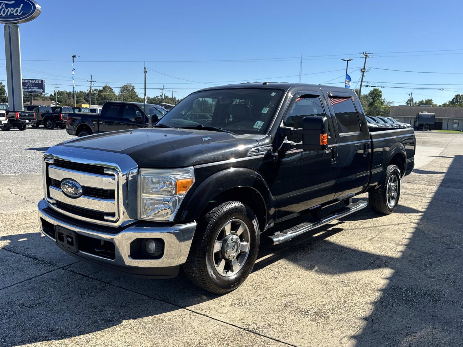 Used 2011 Ford F250 Lariat w/ Lariat Interior Pkg RWD image 3