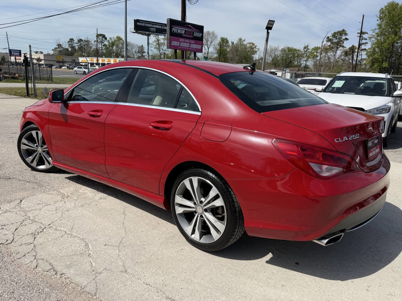 Used 2015 Mercedes-Benz CLA 250 CLA 250 4dr Sedan image 4
