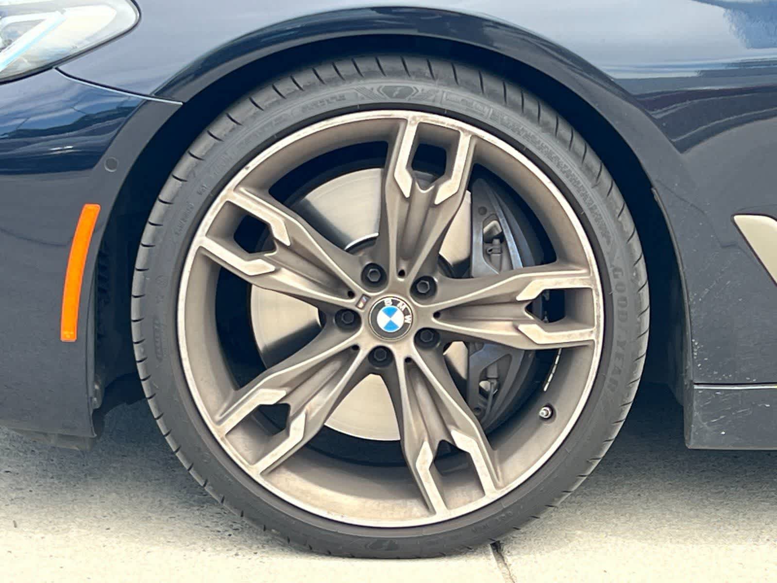Used 2022 BMW M550i xDrive w/ Premium Package AWD/4WD image 27