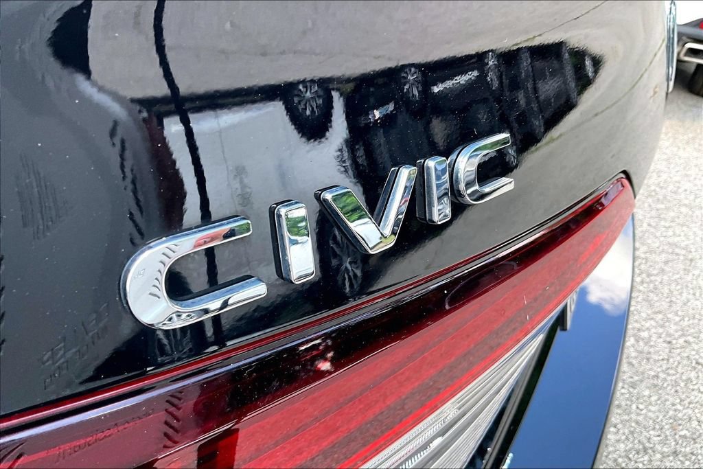 Used 2025 Honda Civic Sport image 37