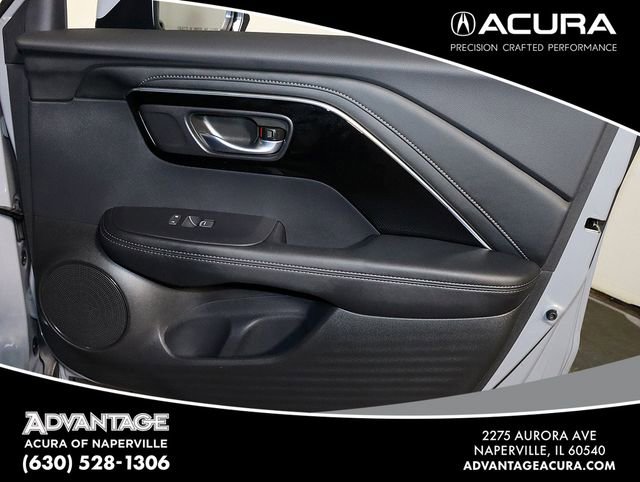 Used 2025 Acura ADX AWD image 32