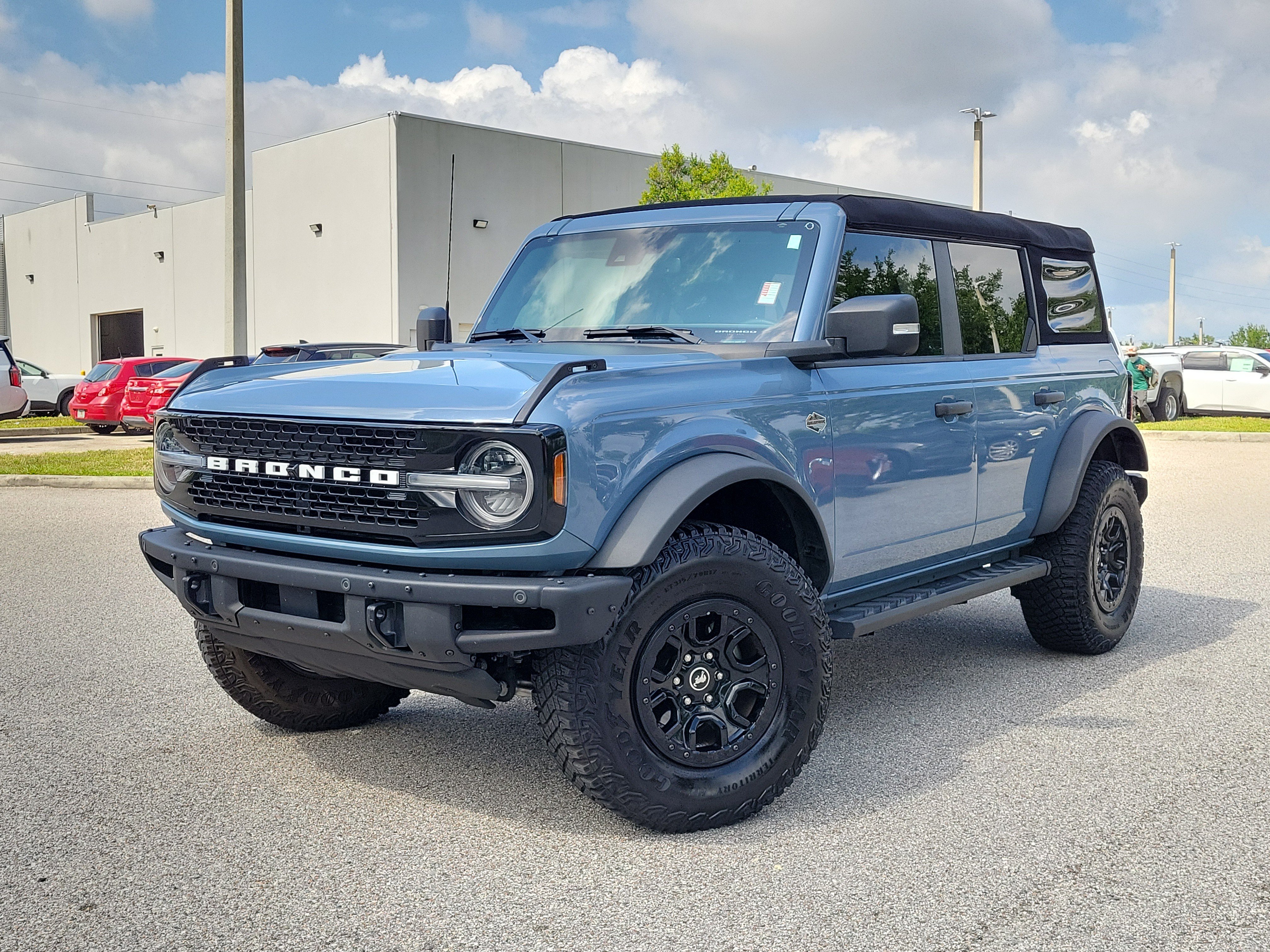 Used 2024 Ford Bronco Wildtrak AWD/4WD image 33