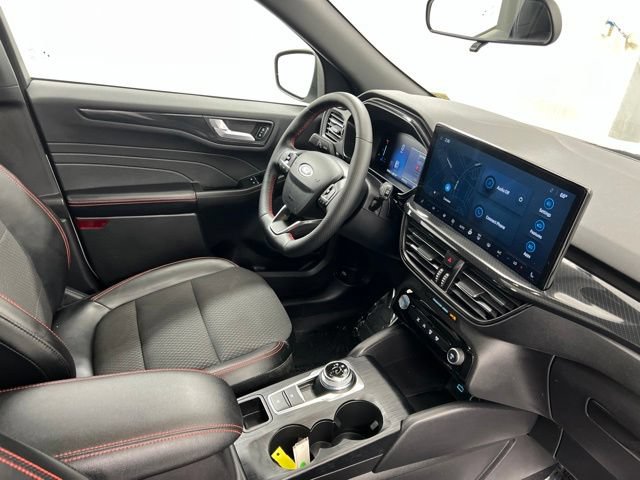Used 2023 Ford Escape ST-Line w/ Tech Pack #1 AWD/4WD image 23