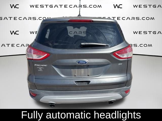 Used 2015 Ford Escape SE image 10