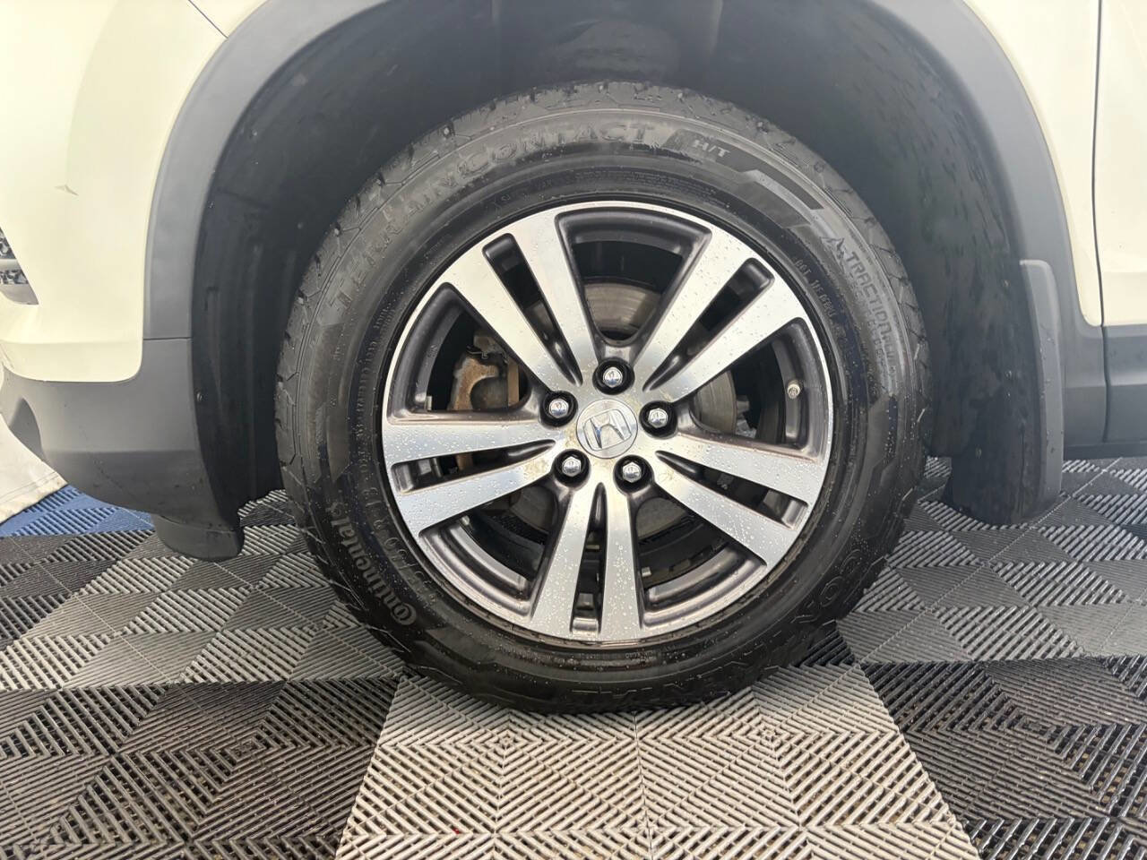 Used 2017 Honda Pilot EX-L image 32