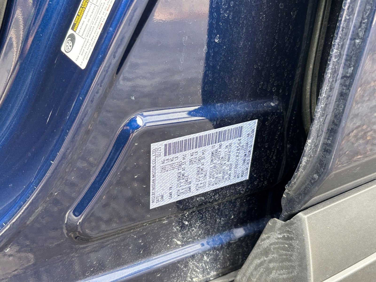 Used 2025 Nissan Rogue SV AWD/4WD image 31
