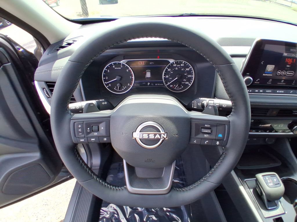 New 2026 Nissan Rogue SV AWD/4WD image 14