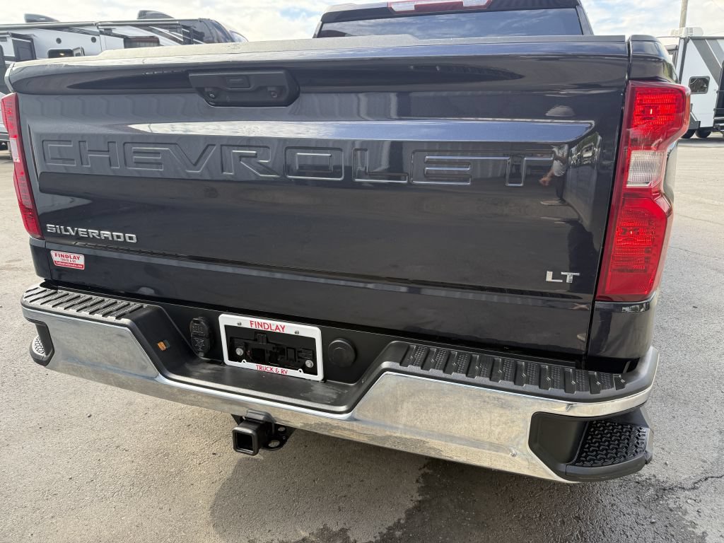Used 2022 Chevrolet Silverado 1500 LT AWD/4WD image 14
