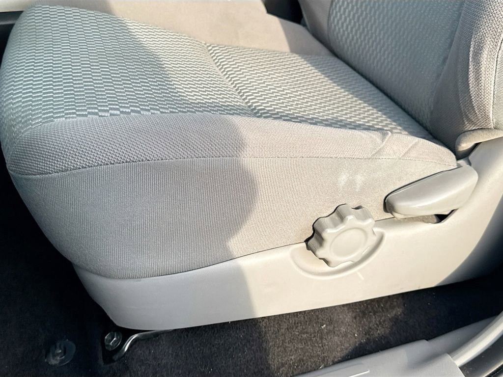 Used 2014 Toyota Tacoma 4x4 Double Cab w/ SR5 Package image 24