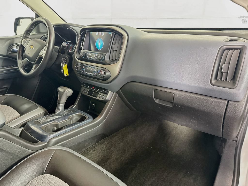 Used 2015 Chevrolet Colorado Z71 AWD/4WD image 35