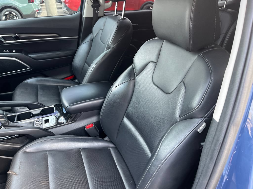 Used 2023 Kia Telluride S AWD/4WD image 15