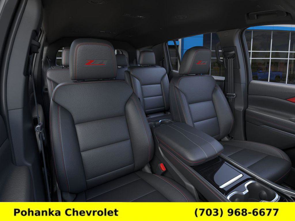 New 2026 Chevrolet Traverse Z71 w/ Driver Confidence Package AWD/4WD image 16