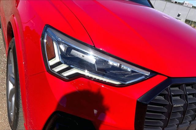Used 2023 Audi Q3 2.0T Premium Plus w/ Premium Plus Package image 28