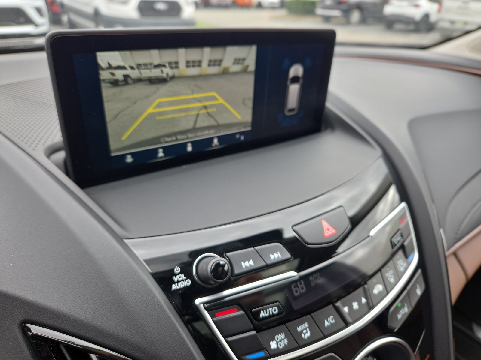 Used 2023 Acura RDX w/ Technology Package FWD image 8