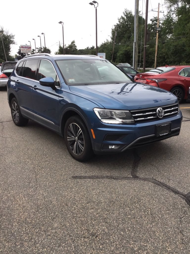 Used 2018 Volkswagen Tiguan SEL AWD/4WD image 1