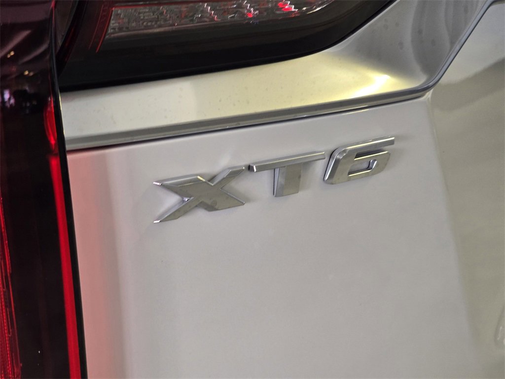 New 2025 Cadillac XT6 Premium Luxury image 6