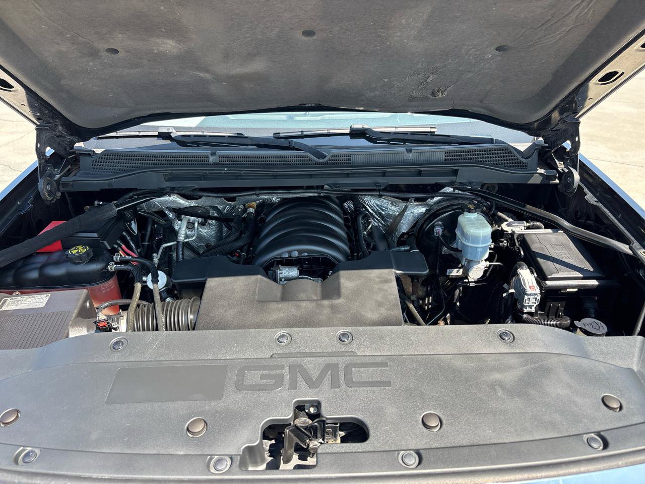 Used 2014 GMC Sierra 1500 Denali w/ Driver Alert Package AWD/4WD image 12