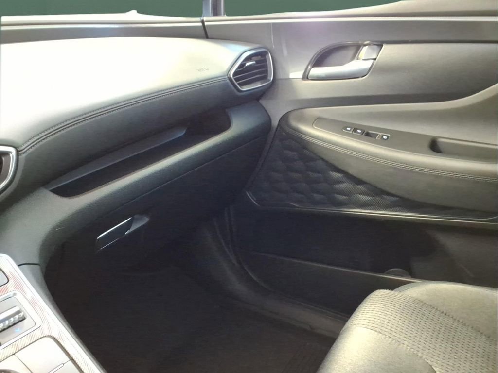 Used 2023 Hyundai Santa Fe SEL image 19