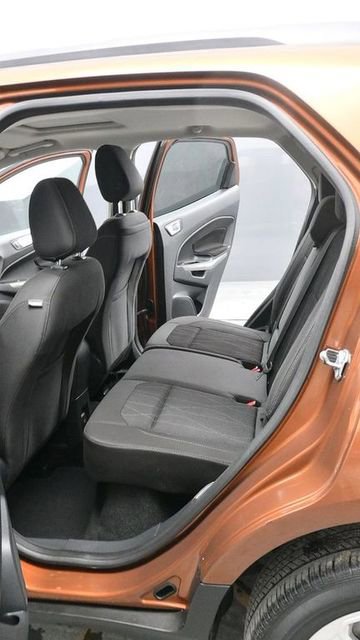 Used 2019 Ford EcoSport SE w/ SE Convenience Package image 14