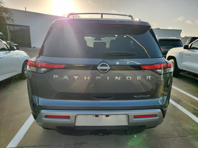 Used 2025 Nissan Pathfinder Platinum w/ Cargo Package FWD image 5