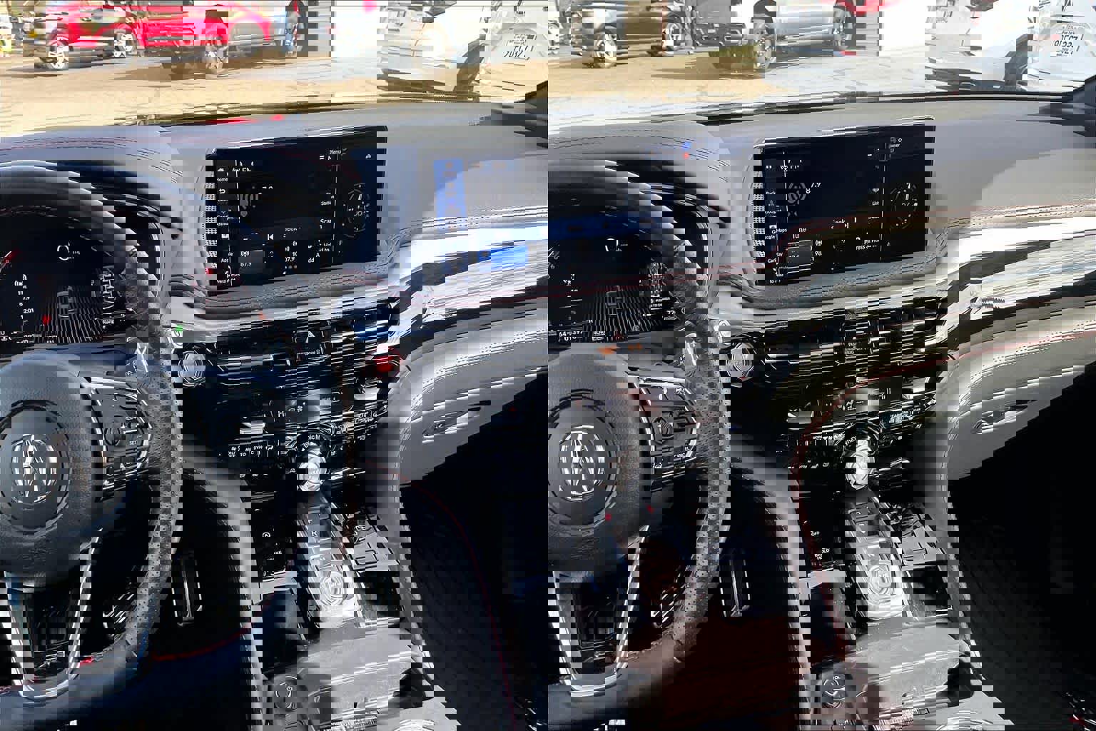 Used 2025 Acura MDX A-Spec image 9