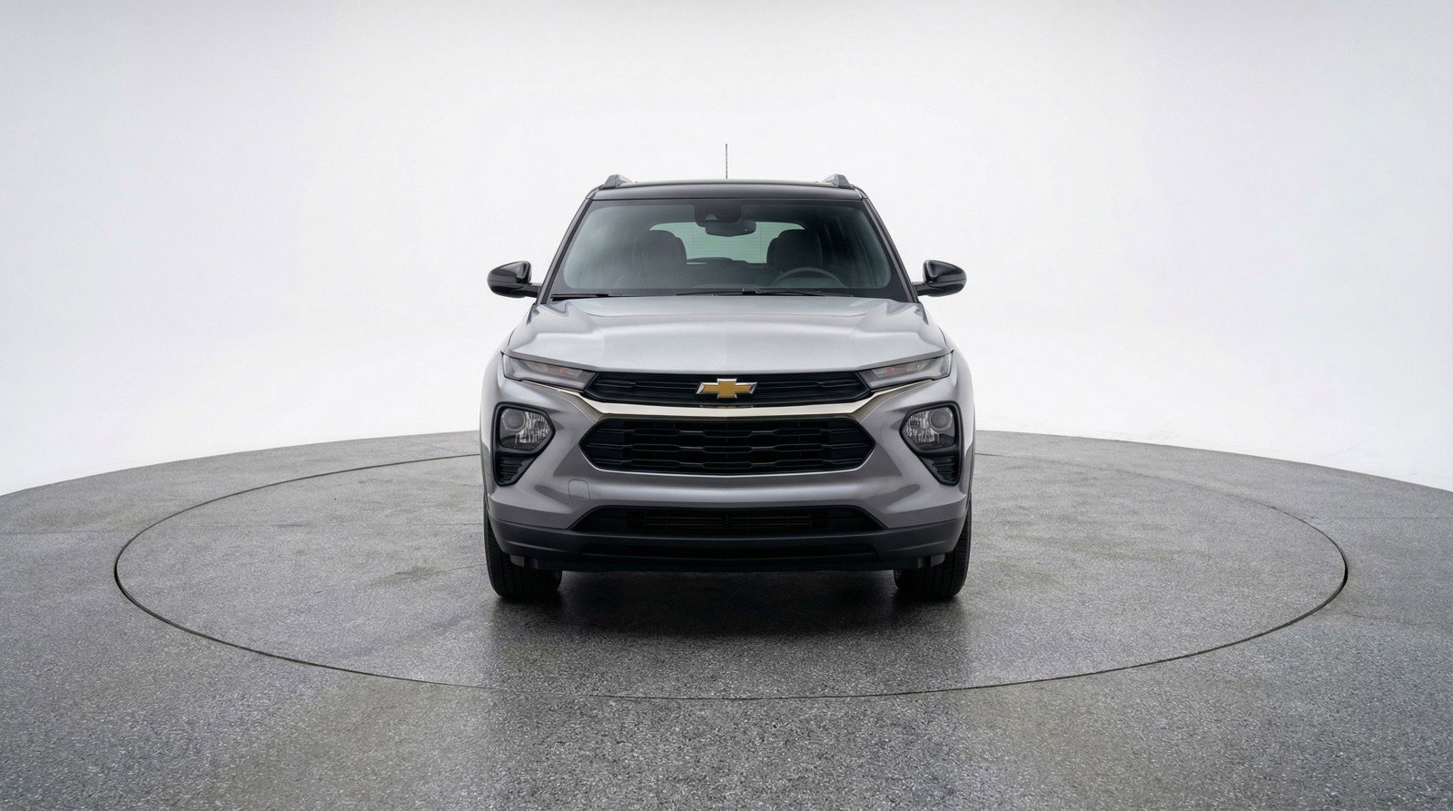 Used 2025 Chevrolet TrailBlazer LT image 2