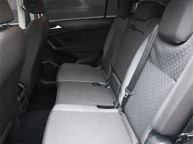 Used 2020 Volkswagen Tiguan S image 23