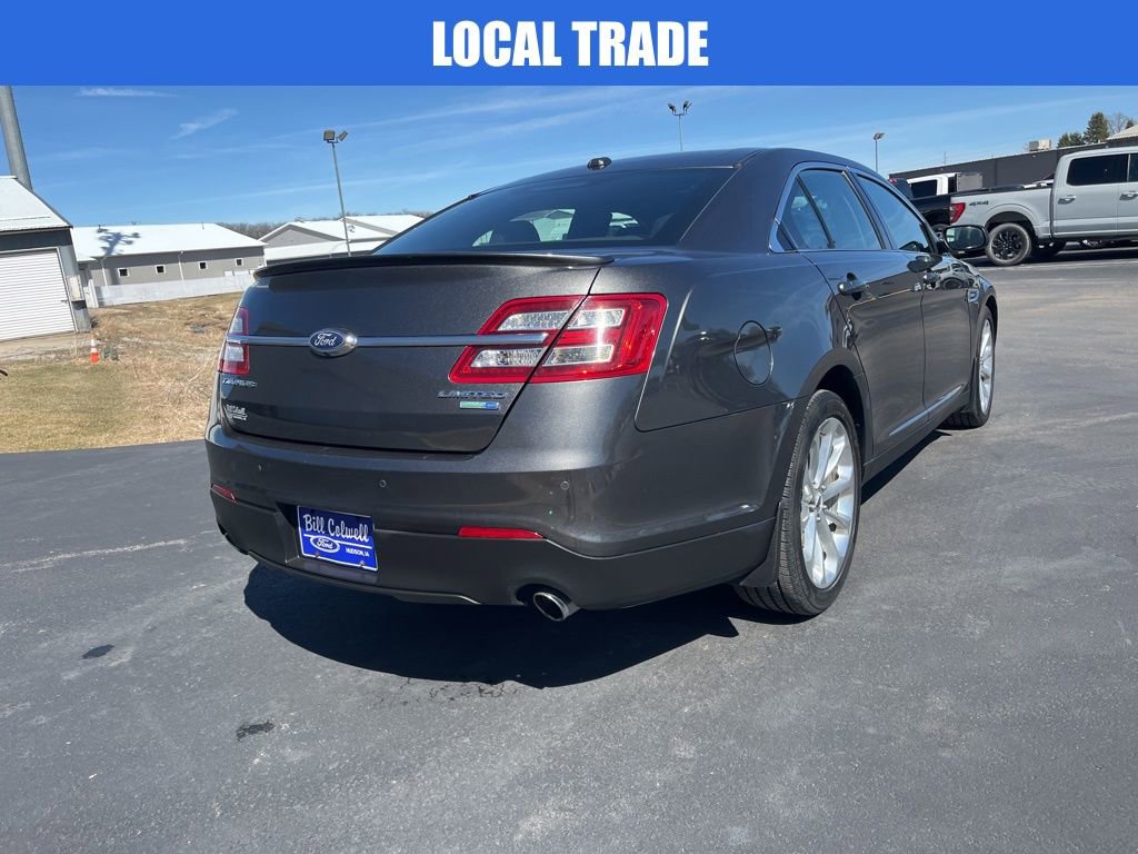 Used 2018 Ford Taurus Limited image 4