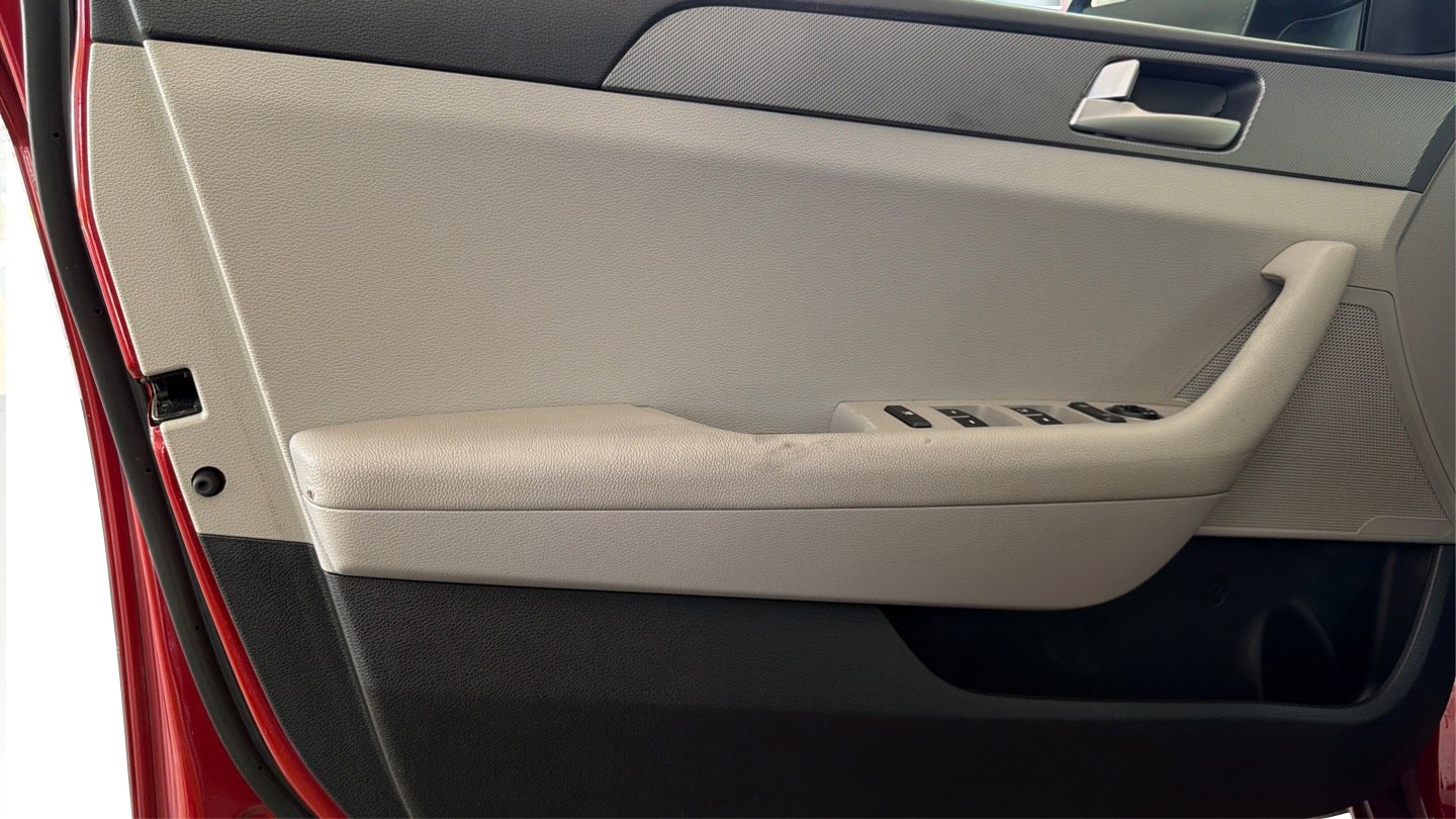 Used 2017 Hyundai Sonata SE FWD image 36