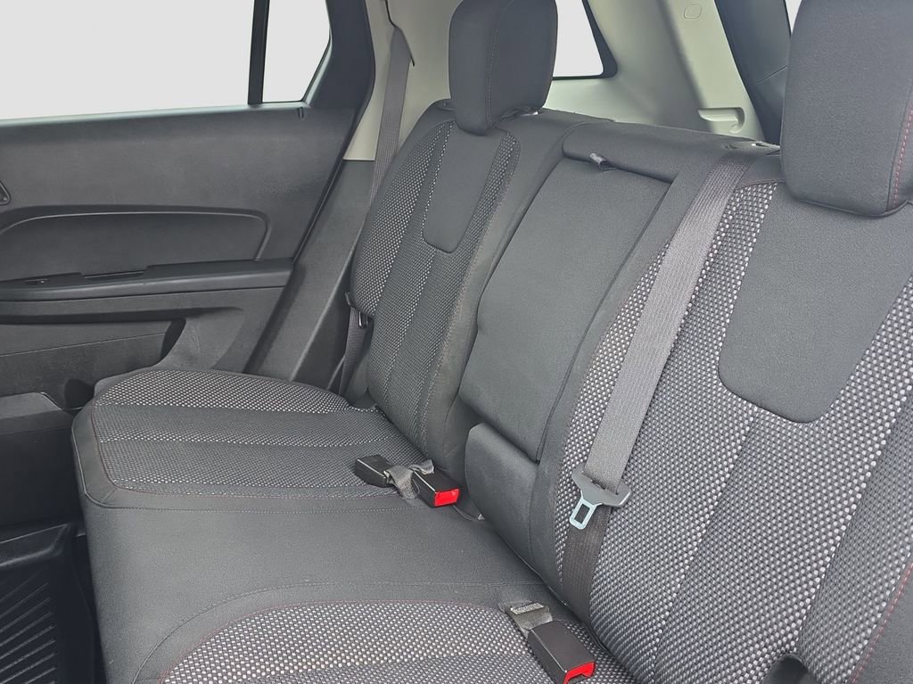 Used 2017 GMC Terrain SLE image 12