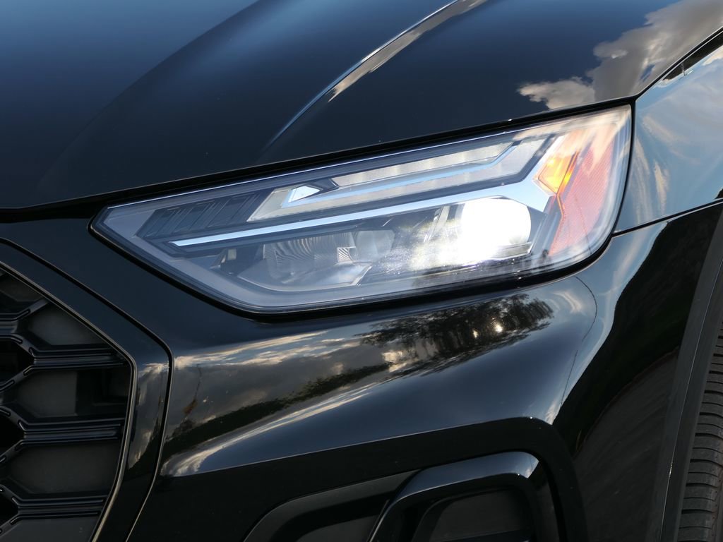 Used 2023 Audi Q5 e Premium Plus w/ Premium Plus Package image 9