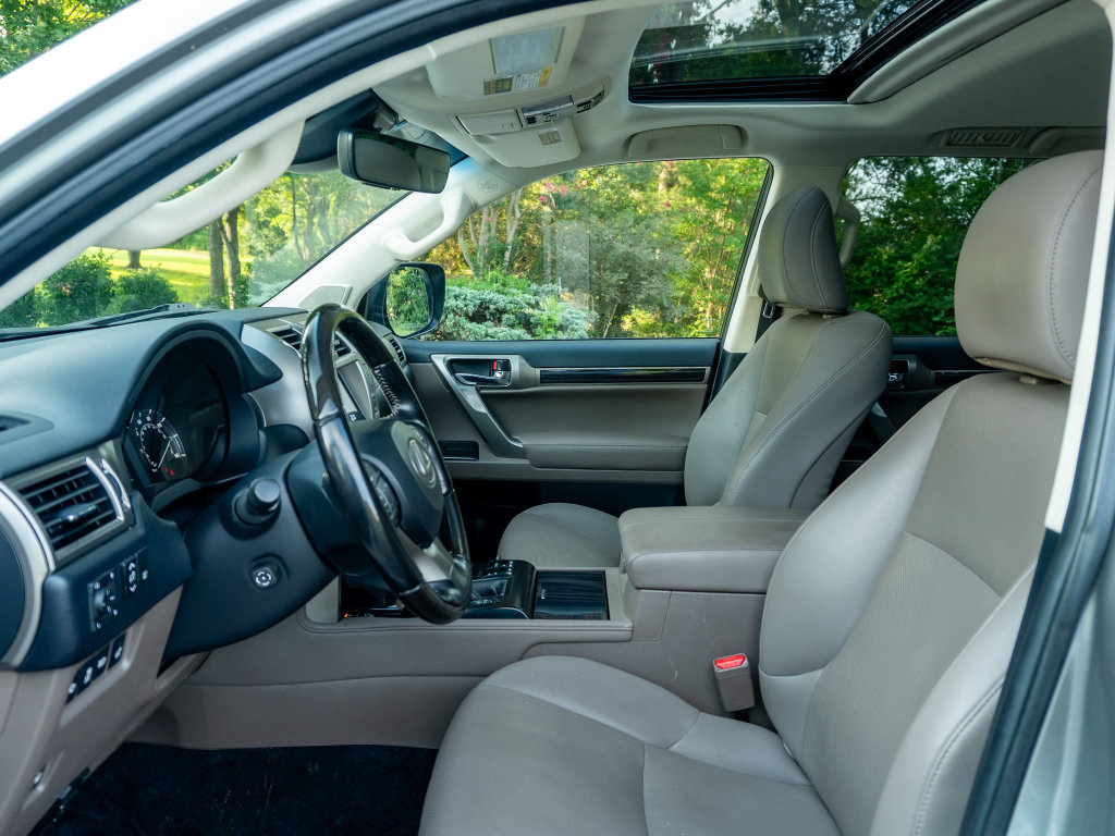 Used 2021 Lexus GX 460 Premium AWD/4WD image 12