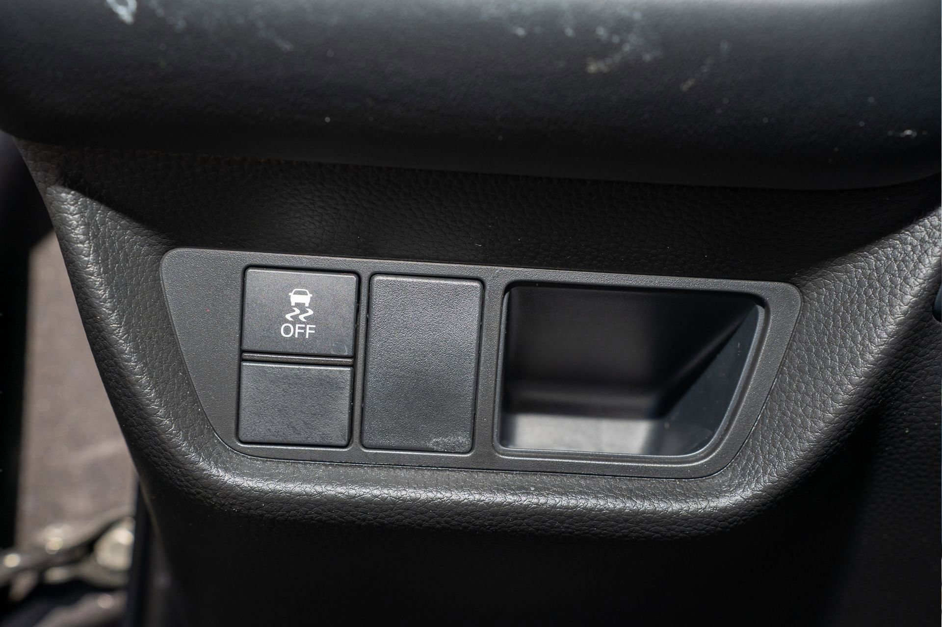 Certified 2023 Honda HR-V EX-L image 29