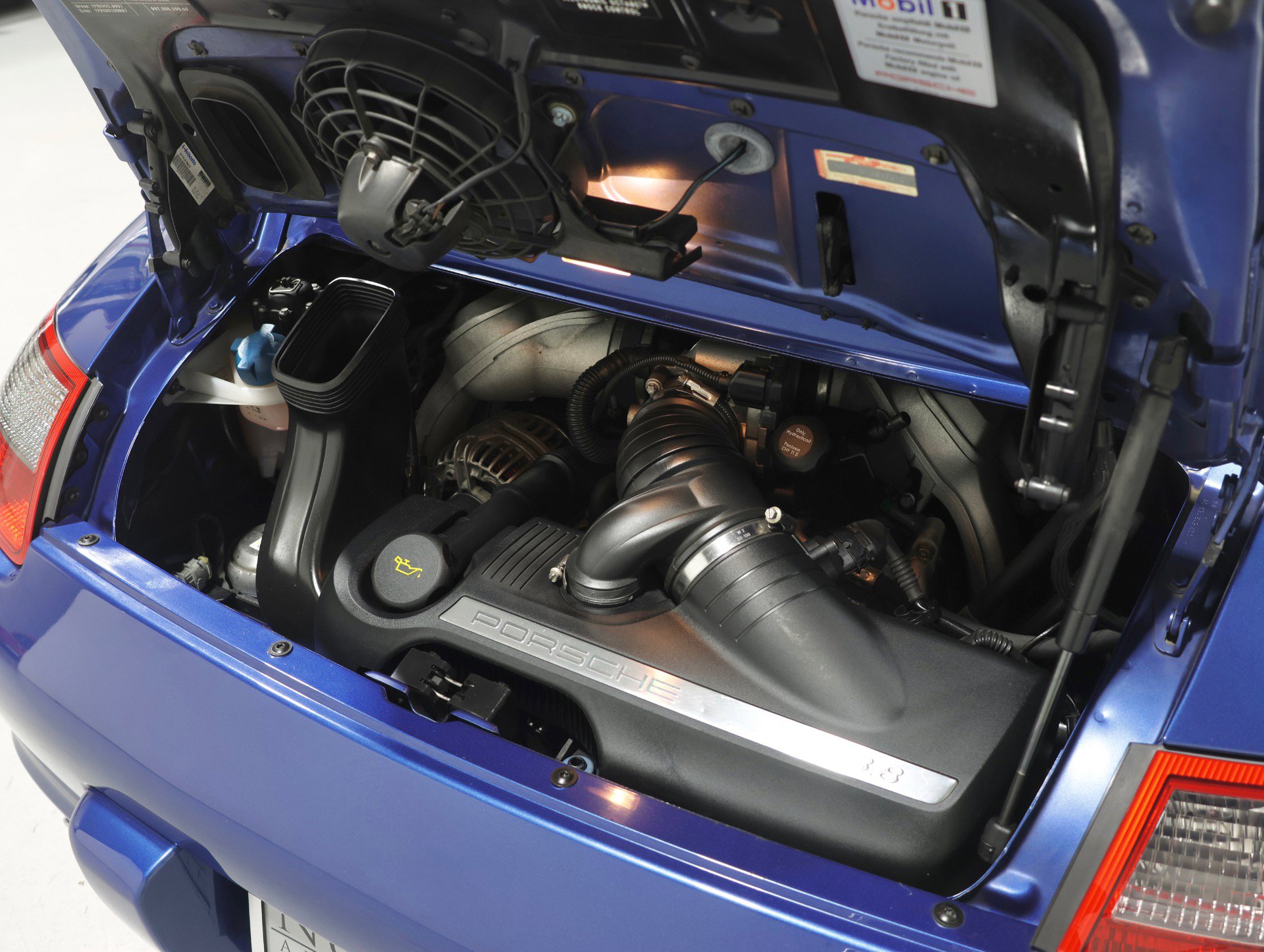 Used 2007 Porsche 911 Carrera S RWD image 5