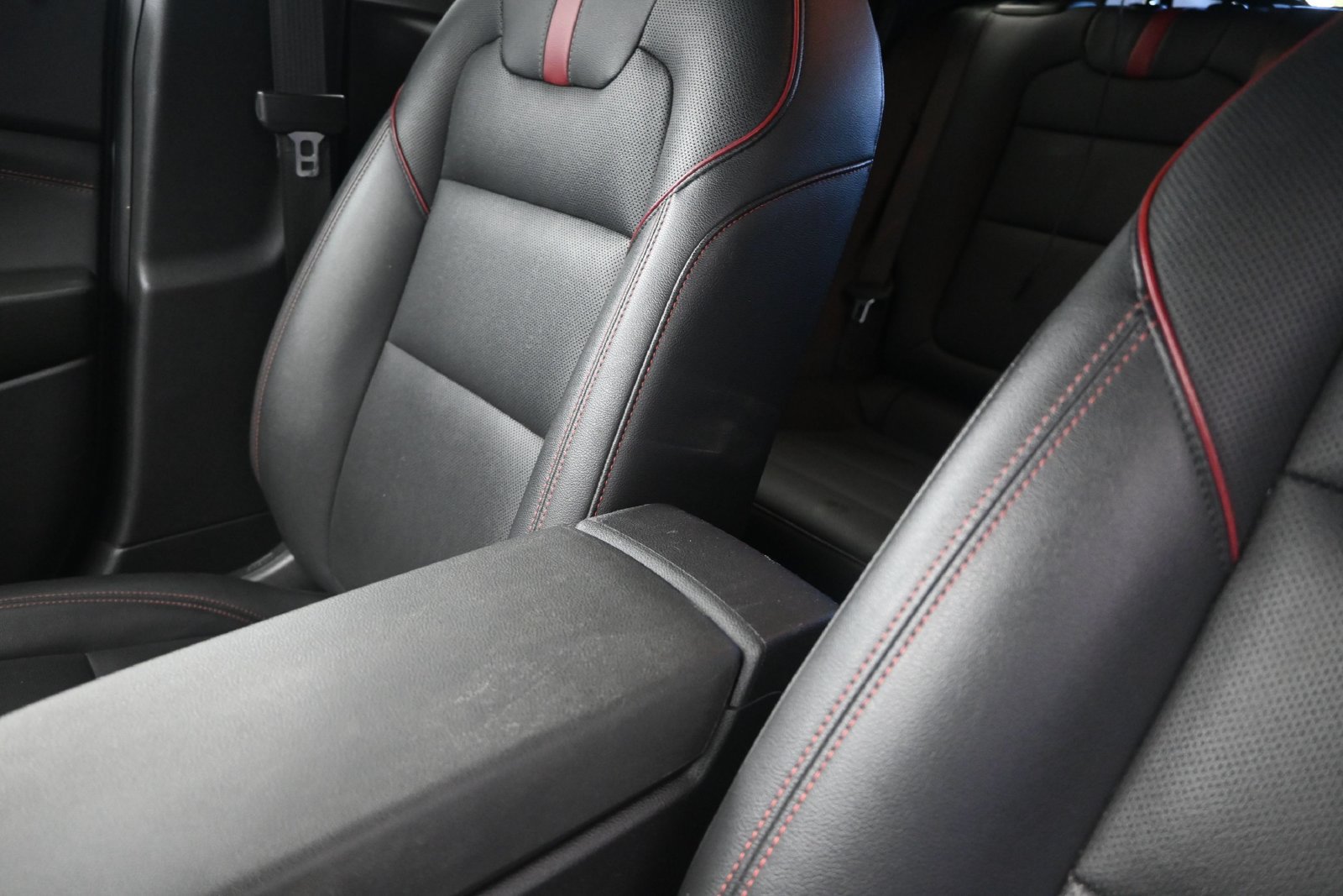 Certified 2024 Chevrolet Trax RS FWD image 14
