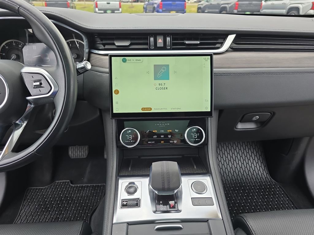 Used 2021 Jaguar F-PACE S image 20