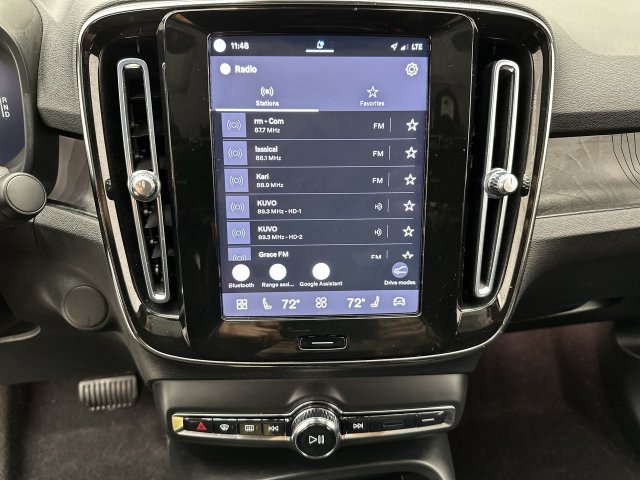 Certified 2023 Volvo C40 Recharge Core AWD/4WD image 16