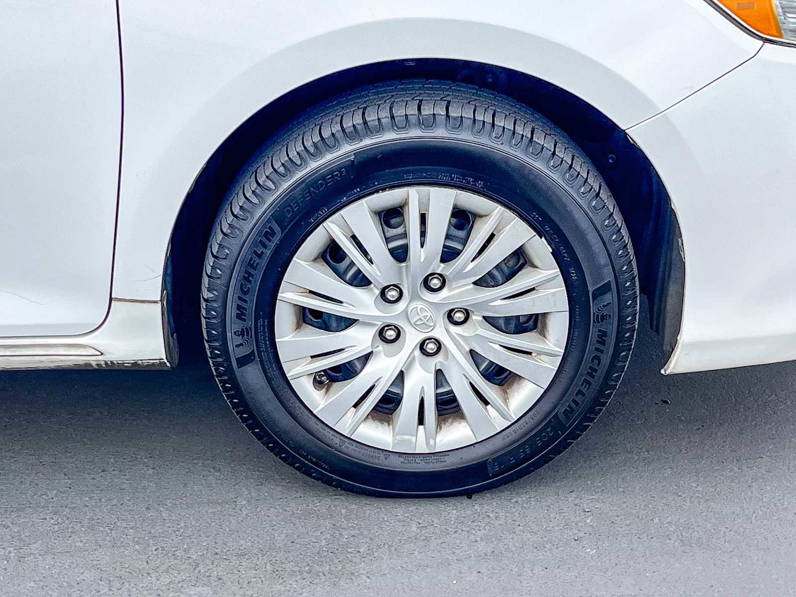 Used 2013 Toyota Camry SE image 9