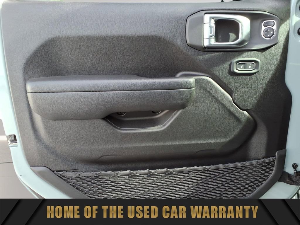 Used 2023 Jeep Wrangler Sport S AWD/4WD image 12