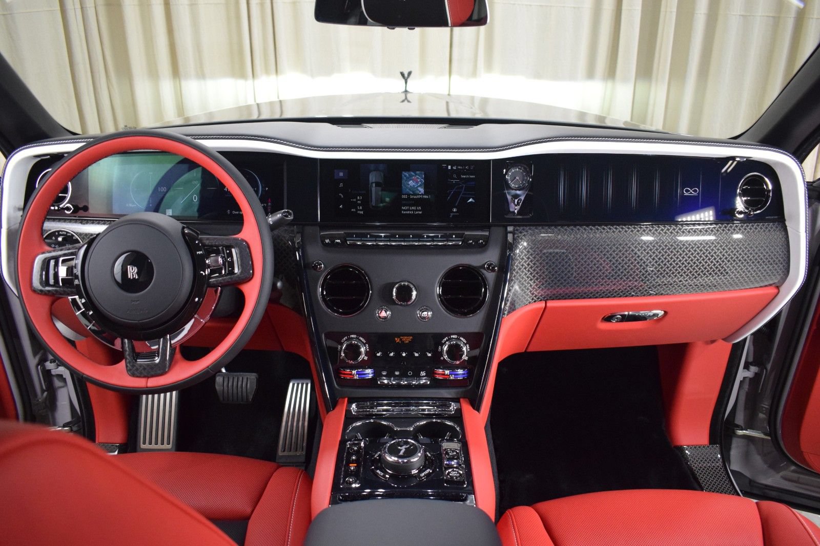 New 2026 Rolls-Royce Cullinan Black Badge AWD/4WD image 4