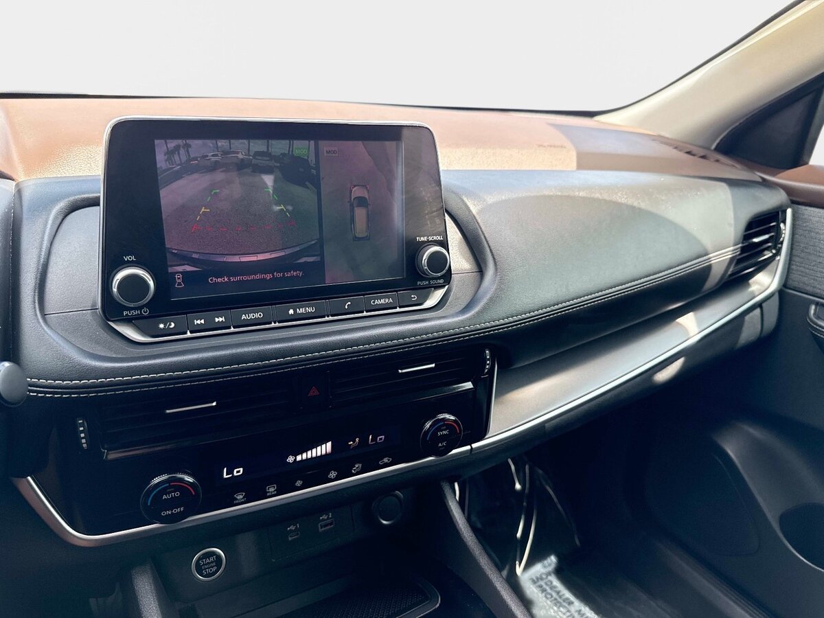 Used 2021 Nissan Rogue SV AWD/4WD image 24
