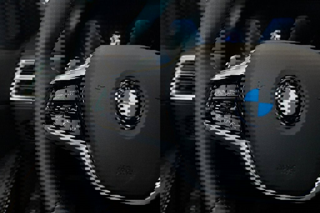 New 2026 BMW 330i xDrive Sedan w/ Premium Package image 25