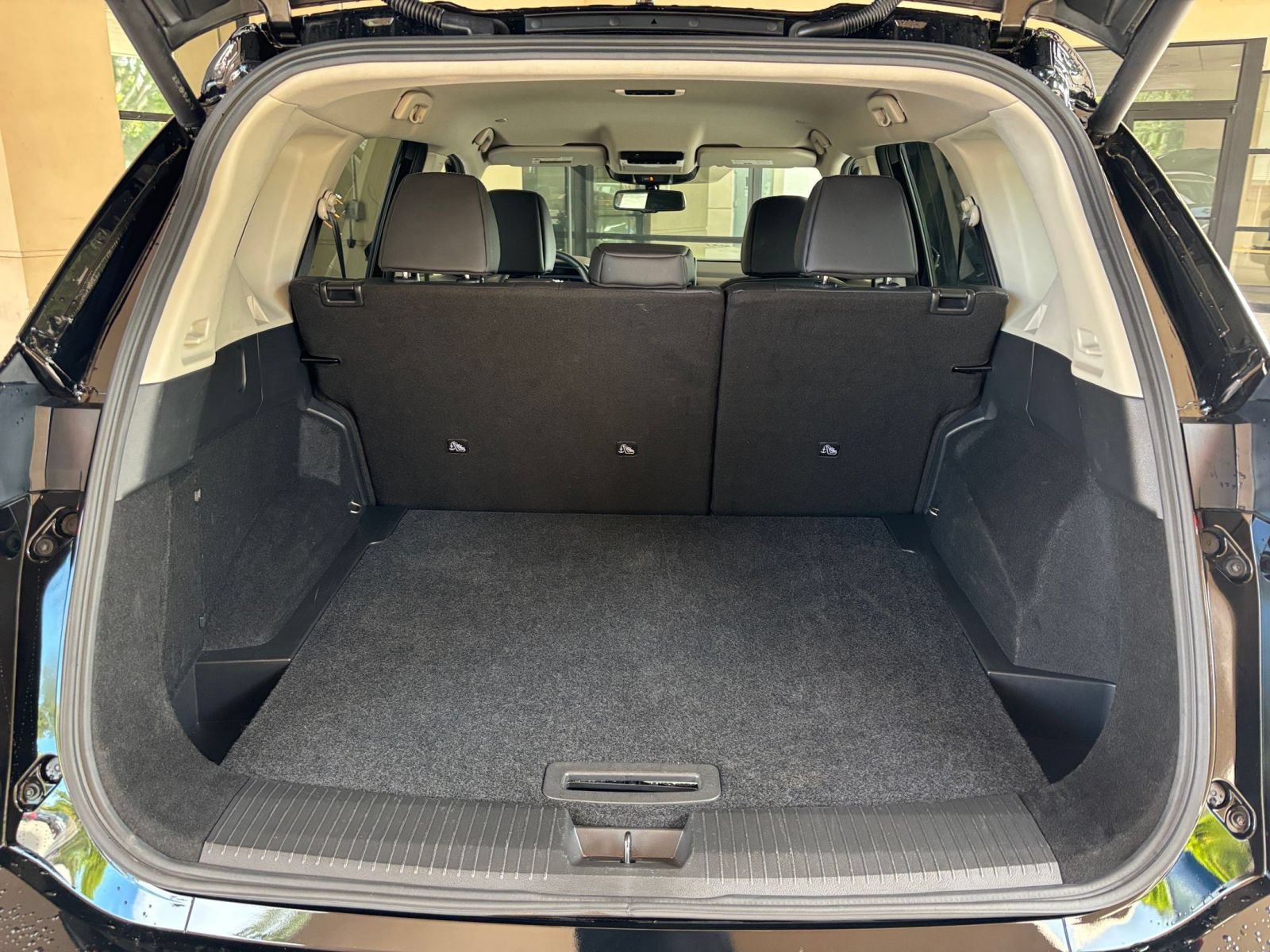 Used 2026 Nissan Rogue SL FWD image 33