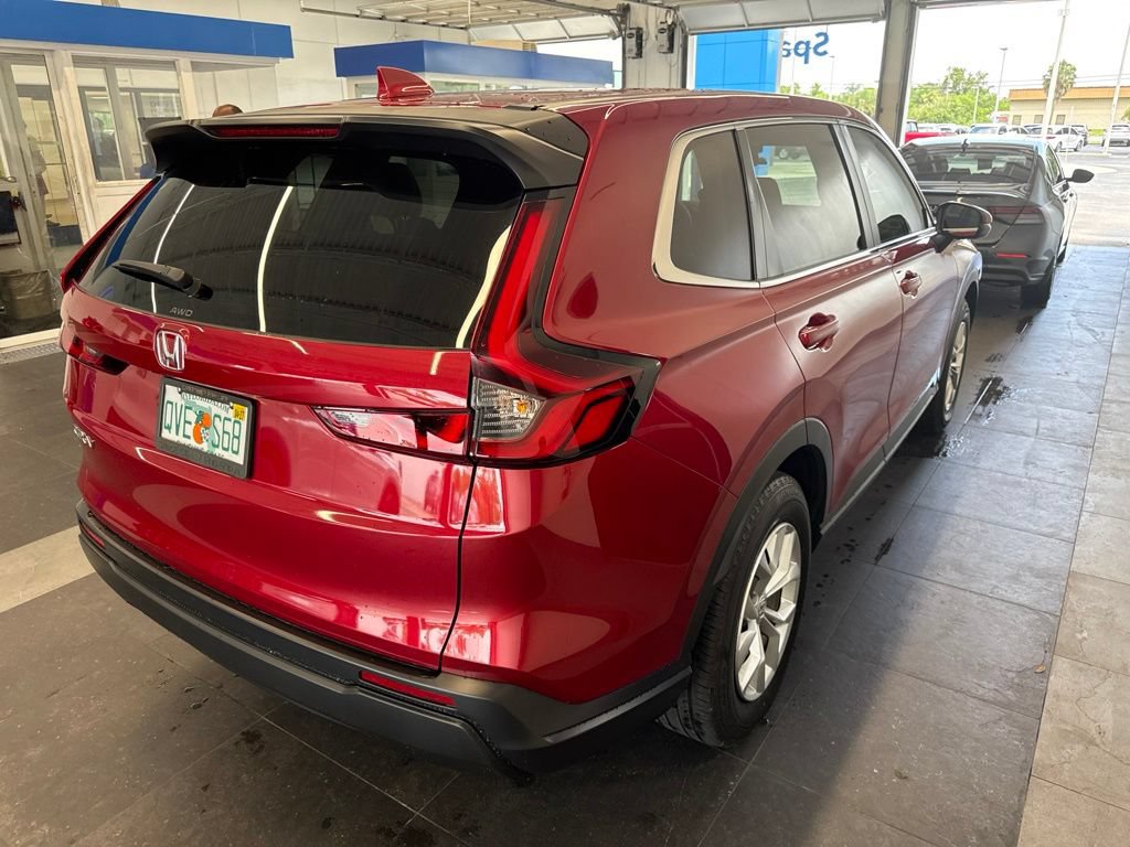 Certified 2025 Honda CR-V LX image 3
