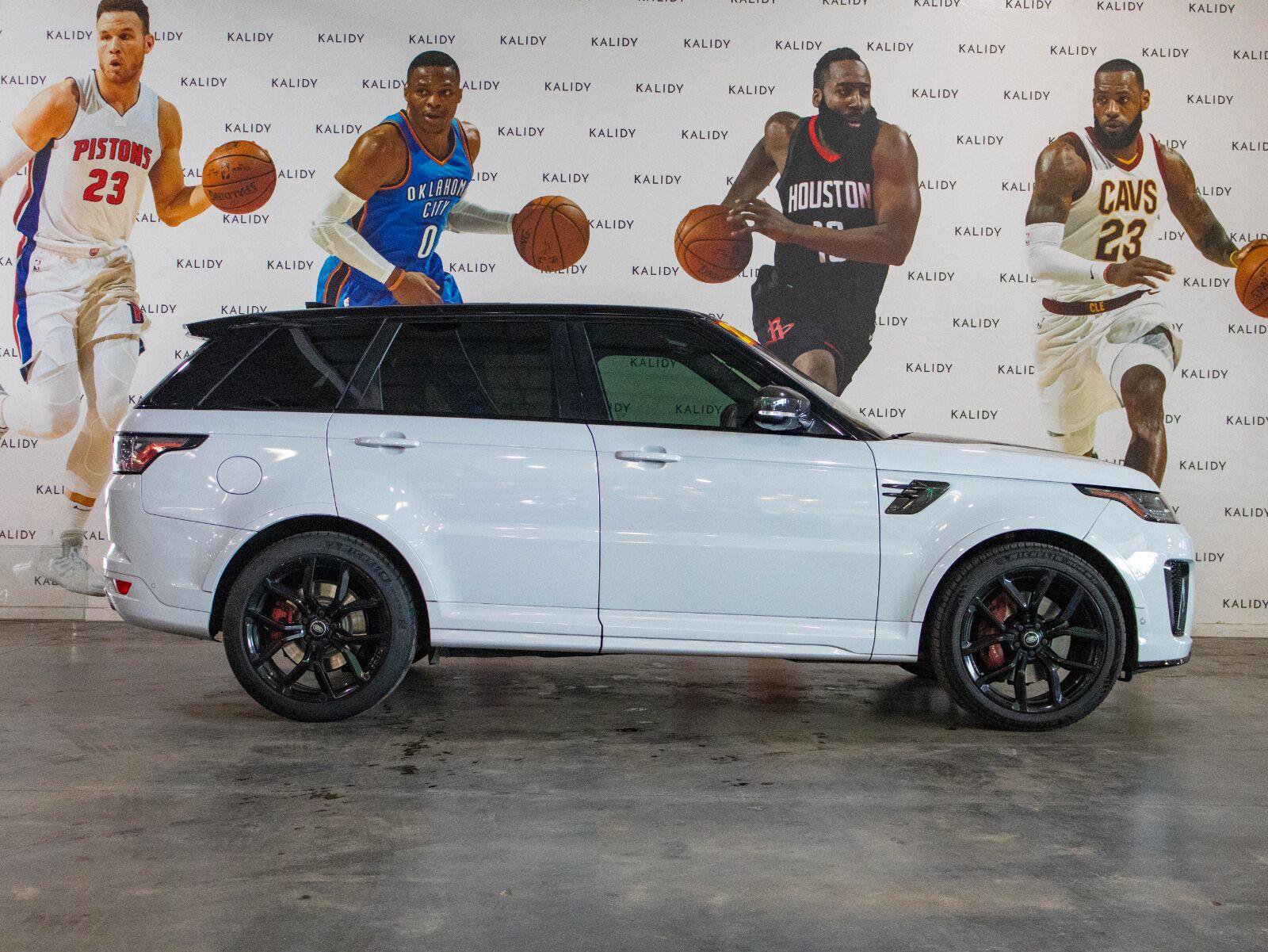 Used 2020 Land Rover Range Rover Sport SVR AWD/4WD image 19