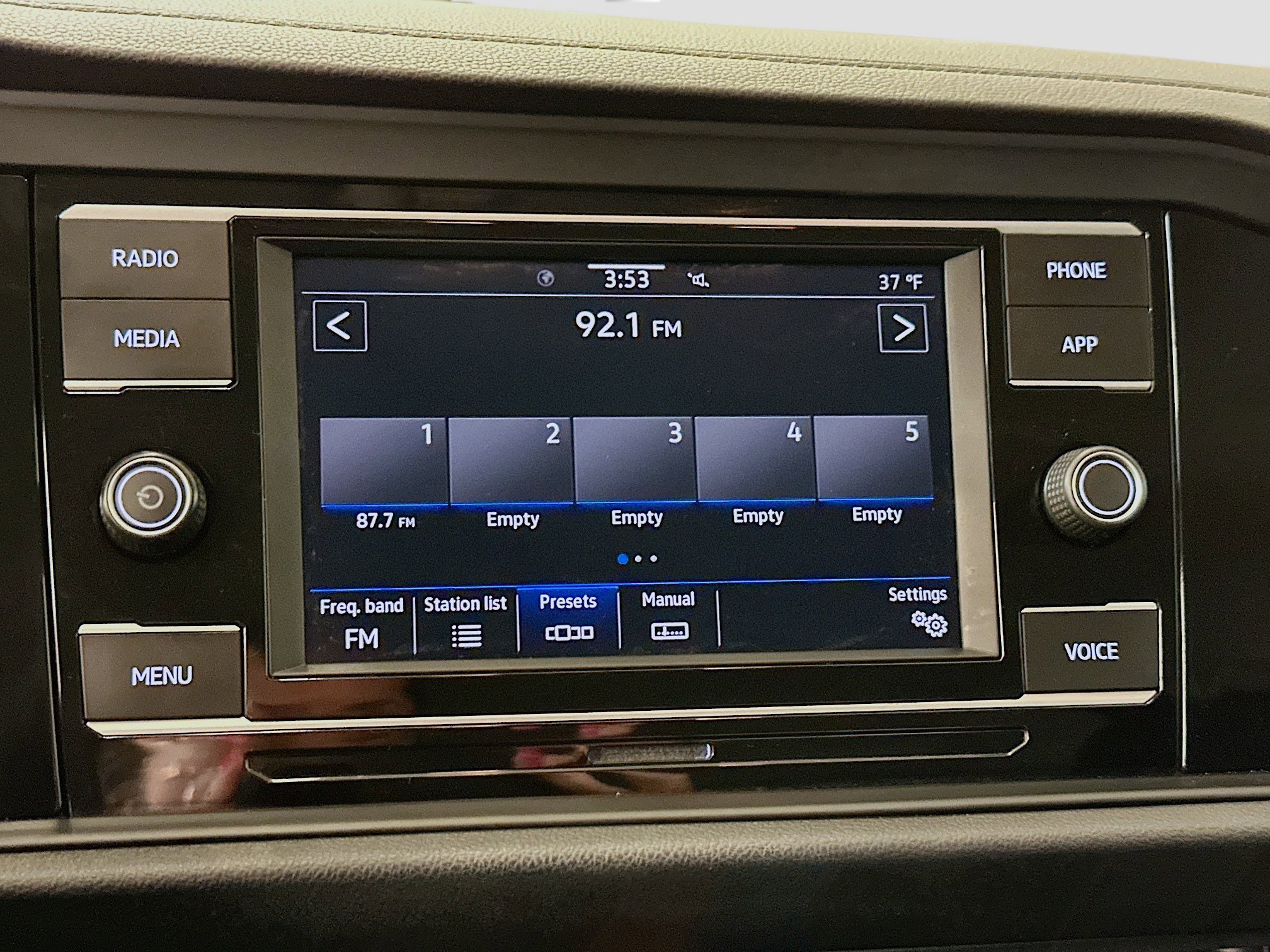 Used 2020 Volkswagen Jetta S image 21