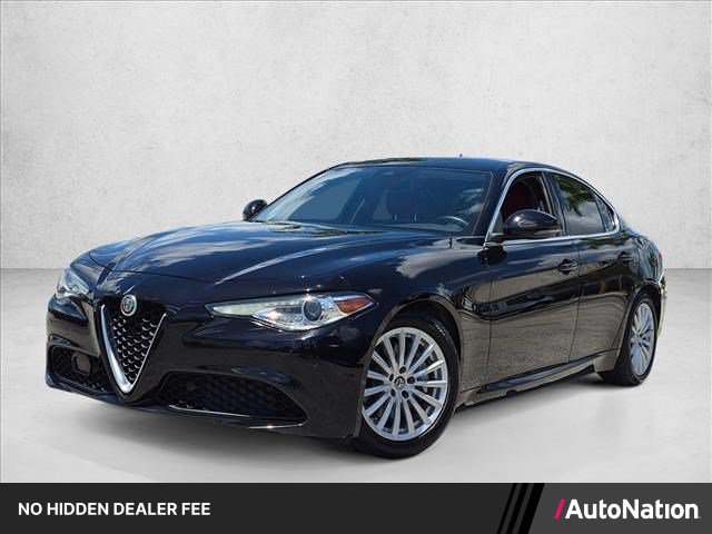 Used 2021 Alfa Romeo Giulia Sprint w/ Active Assist 1 Package RWD image 1
