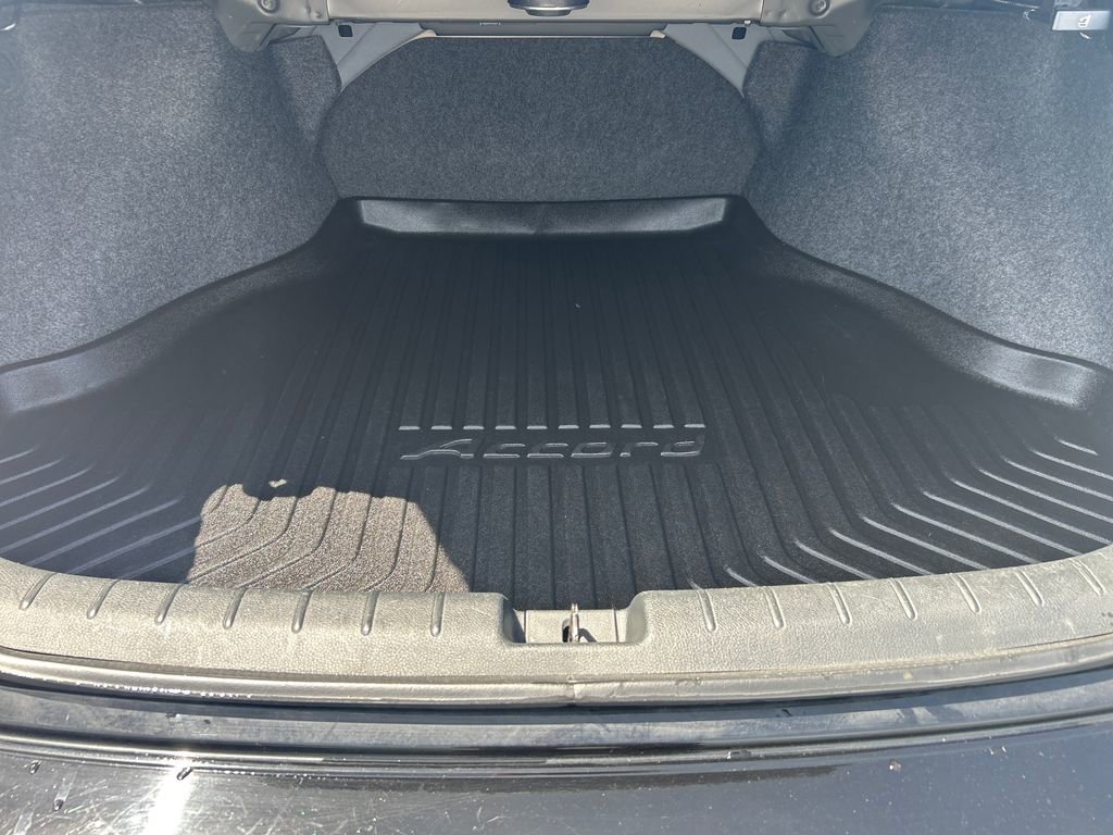 Used 2013 Honda Accord EX-L image 18